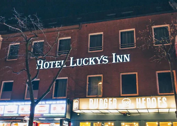Hotel Luckys Inn